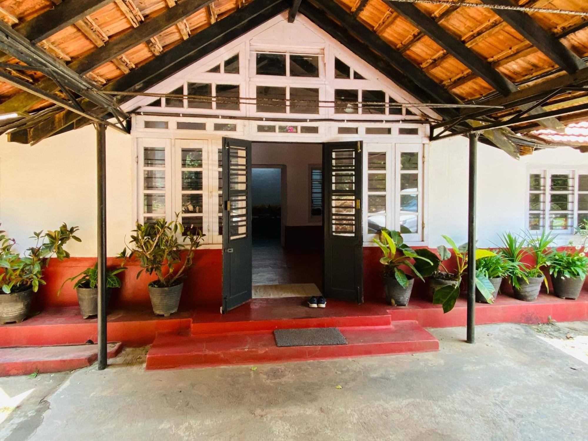Coorg Daffodil Guesthouse Мадикери Екстериор снимка